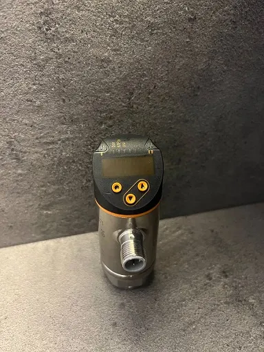 IFM PN3071 Digital Pressure Transmitter