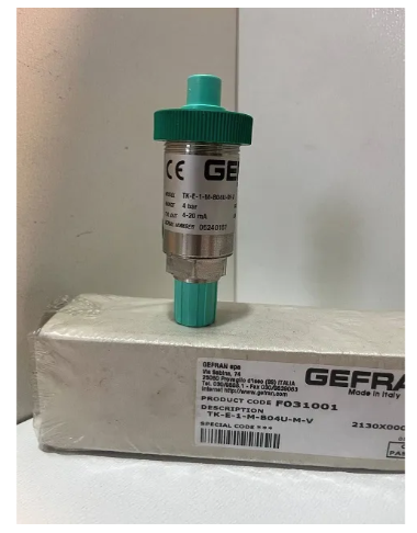 ترانسمیتر دما برند جفران GEFRAN مدل TK-E-M-1M-BO4U-M-V
